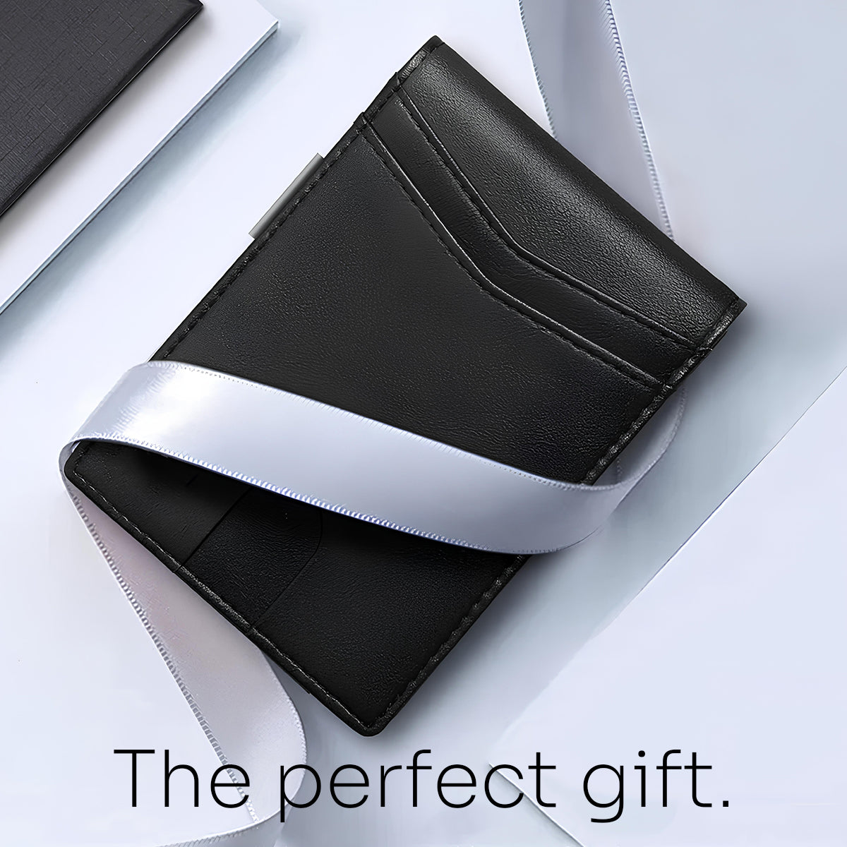 Minimalist Men's Ultra-Thin RFID Blocking Wallet